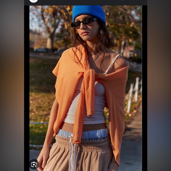 Out From Under Urban Outfitters Bounce Plush Chloe Button Melon Orange Small - Picture 3 of 7